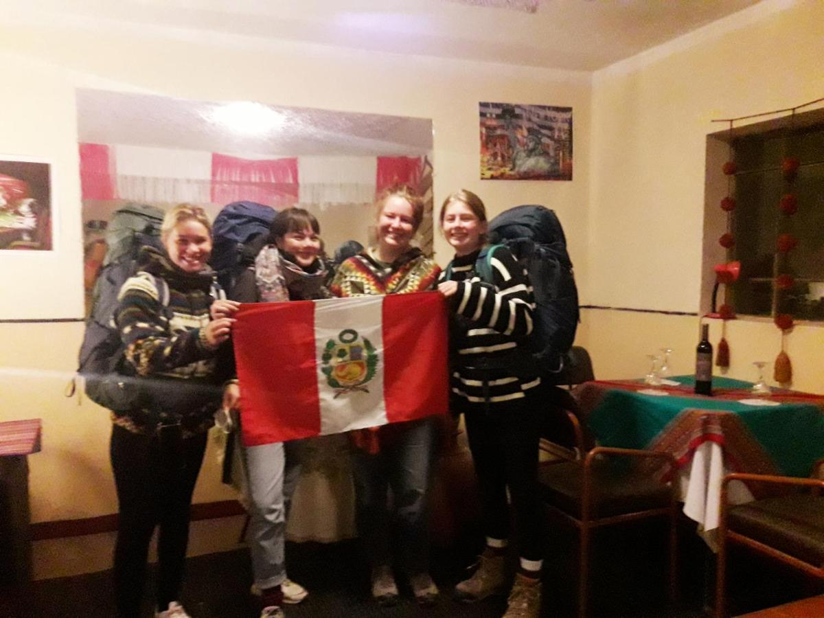 El Golf 229 Hostel Puno Ngoại thất bức ảnh