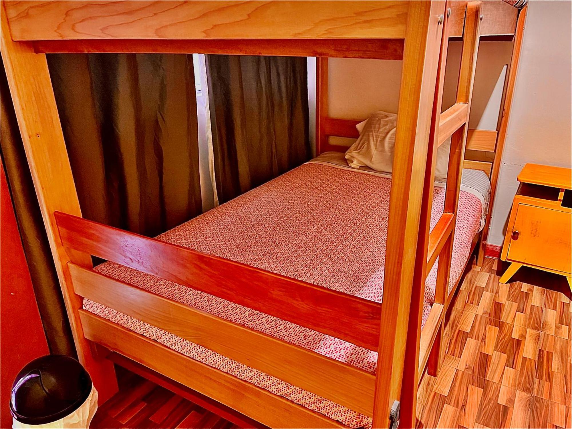 El Golf 229 Hostel Puno Ngoại thất bức ảnh